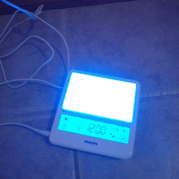 SAD Blue Therapy Light - Picture 2 of 3